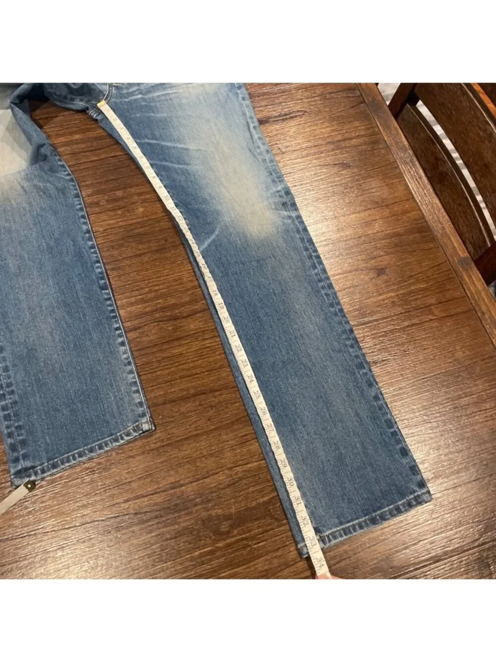 AG Matchbox Slim Straight Jean 32x33.5 21 Yrs Seize Distressed Faded AG-ED Denim